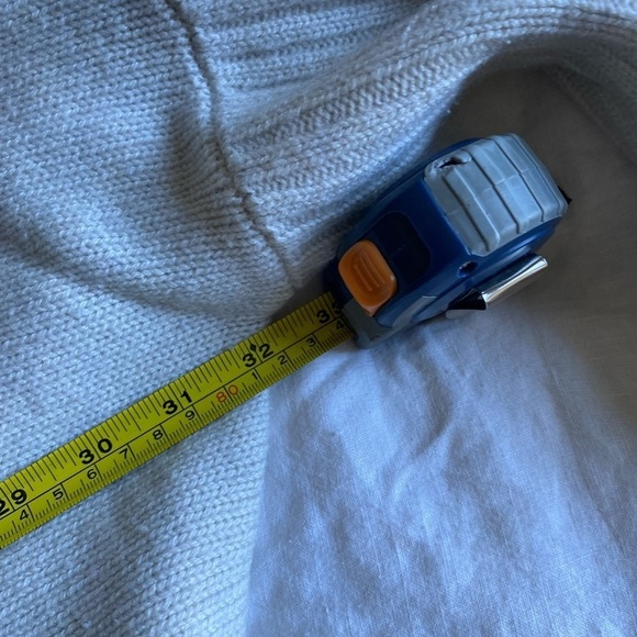 Notshy Cashmere Women’s V Neck Sweater Size S/M in Cream Knit Pullover - Picture 5 of 7